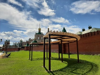 Набережную Йошкар-Олы украсят новые качели