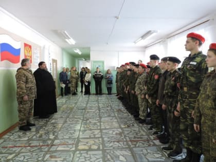 Сибирские отцы готовят подрастающее поколение защитников Отечества