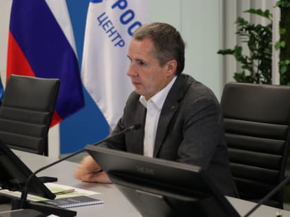 Игорь Маковский и Вячеслав Гладков обсудили оперативную ситуацию в регионе