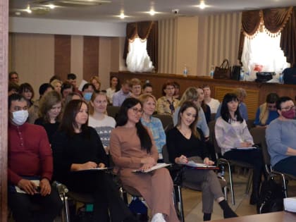 Об участии в мероприятии по закрытию курсов повышения профессиональной квалификации нотариусов