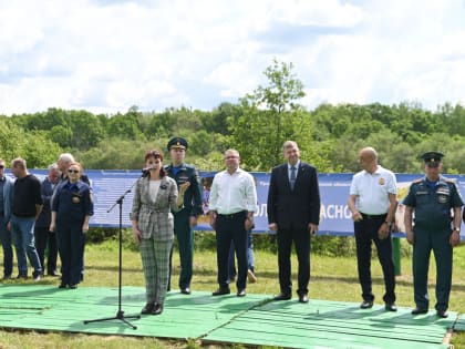 Уполномоченный по правам ребенка во Владимирской области Юлия Раснянская приняла участие в старте юбилейных XX областных соревнований «Школа безопасности»