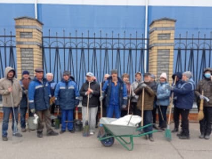 Субботники стали доброй традицией по наведению порядка в Йошкар-Оле после зимнего сезона