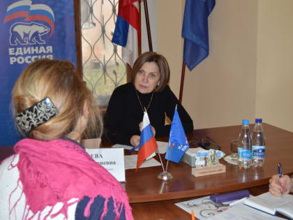 Детский омбудсмен Ирина Клюева провела прием граждан в партии "ЕДИНАЯ РОССИЯ"