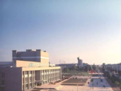 1975 год стал знаковым для жителей Йошкар-Олы. Именно тогда горожане получили в дар Дворец Культуры им. ХХХ-летия Победы.