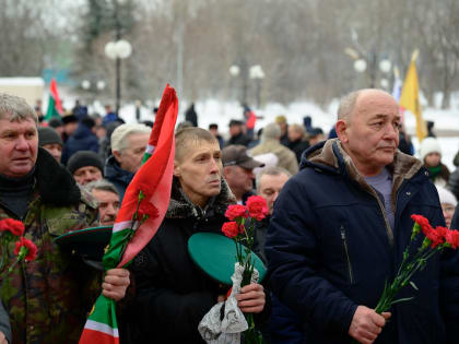 Жители Йошкар-Олы почтили память воинов-интернационалистов
