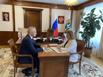 Губернатор Владимир Мазур принял доклад детского омбудсмена Томской области