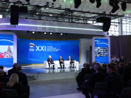 Анна Кузнецова: «Единая Россия» отправляет одновременный гуманитарный конвой со всей страны в новые регионы