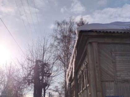 Йошкаролинец добился уборки сосулек, обратившись в госпаблик