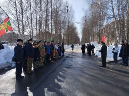 В Йошкар-Оле состоялась церемония возложения цветов в честь 55-й годовщины событий на острове Даманский