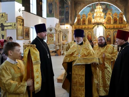 Богослужения епископа Феофана в Недедю Торжества Православия