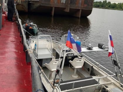 75-летний мужчина утонул в результате столкновения на Волге теплохода-толкача и моторной лодки