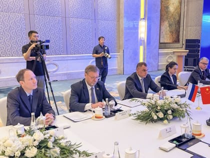 Юрий Зайцев предложил руководству провинции Ляонин развивать сотрудничество в сфере образования и туризма