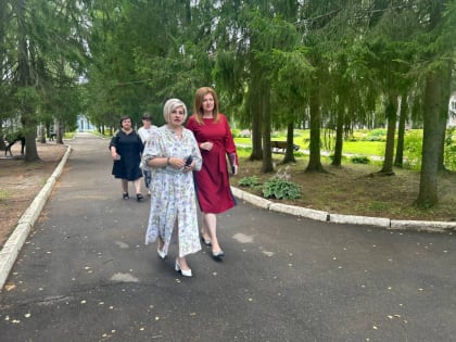 Детский омбудсмен посетила базу отдыха «Сага» и детский оздоровительный лагерь «Санаторий Зеленый городок»