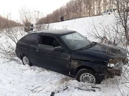 Дорожная хроника за неделю: в Волжском районе в одном ДТП пострадали семеро
