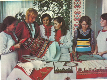 Йошкар-Ола в 1976 году: «Я достаю из широких штанин…»