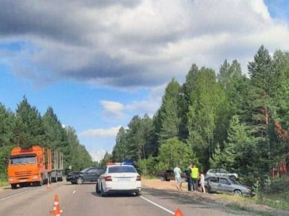 Сегодня в Марий Эл произошло ДТП с обгоняющей иномаркой