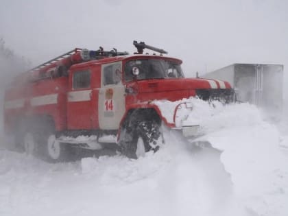 В Мари-Турекском районе сгорел двухквартирный дом