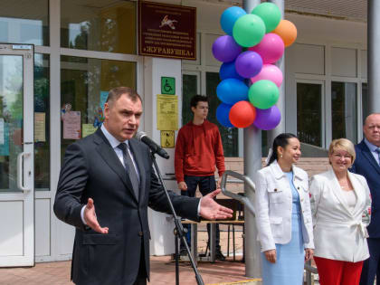 В центре «Журавушка» на озере Таир стартовала летняя оздоровительная смена для детей участников СВО