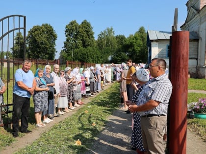 Освящение и Литургия в новоосвященном храме апостола и евангелиста Иоанна Богослова с.Масканур. Фоторепортаж