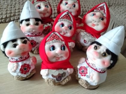 «Марийские матрешки» от Марии: мастерица из Оршанского района Марий Эл шьет сувениры
