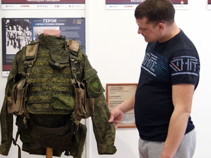 Осужденные колонии-поселения № 7 посетили выставку «Герои с вечно русским сердцем» в Царевококшайском кремле