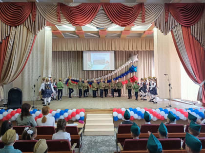 В йошкар-олинской школе № 21 прошел фестиваль военно-патриотической песни