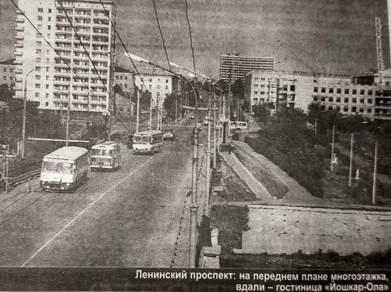 1974 год стройка века. Новый год в городе.