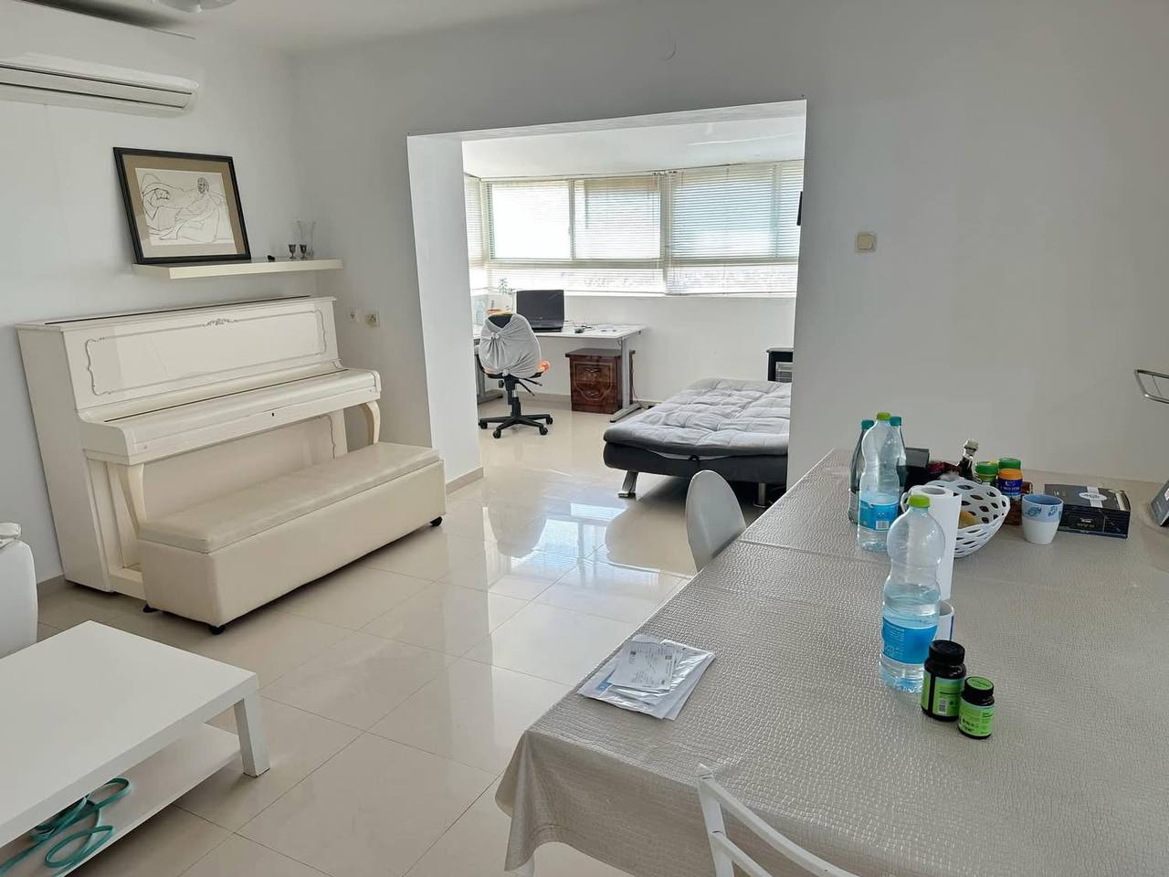Roommate for an Apartment in Jerusalem – Real Estate, Rent Apartments, Jerusalem | On the Prodam.co.il classifieds board