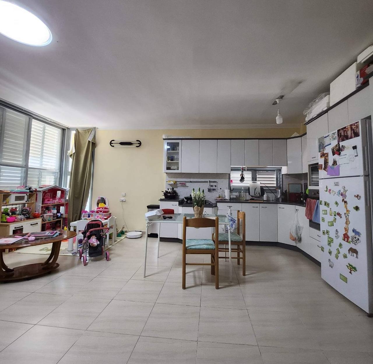 4-room apartment for rent in Rishon Lezion – Real Estate, Rent Apartments, Rishon LeZion | On the Prodam.co.il classifieds board