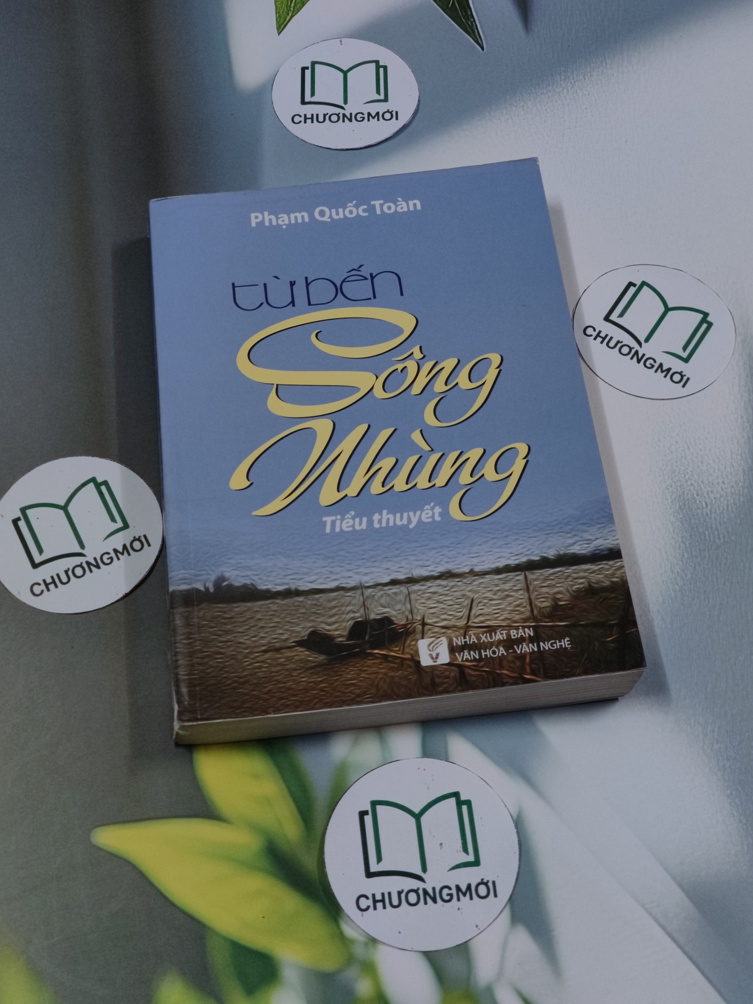 Từ bến sông nhùng