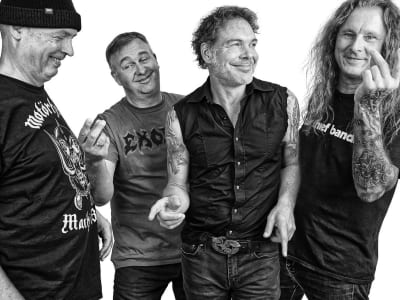 CROSSPLANE // Support: THE HELLBOYS