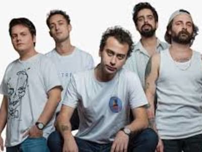 Yuzyuzeyken Konusuruz