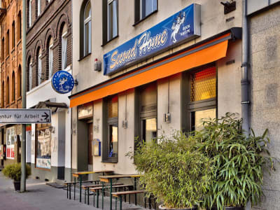 Second Home Rock Kneipe