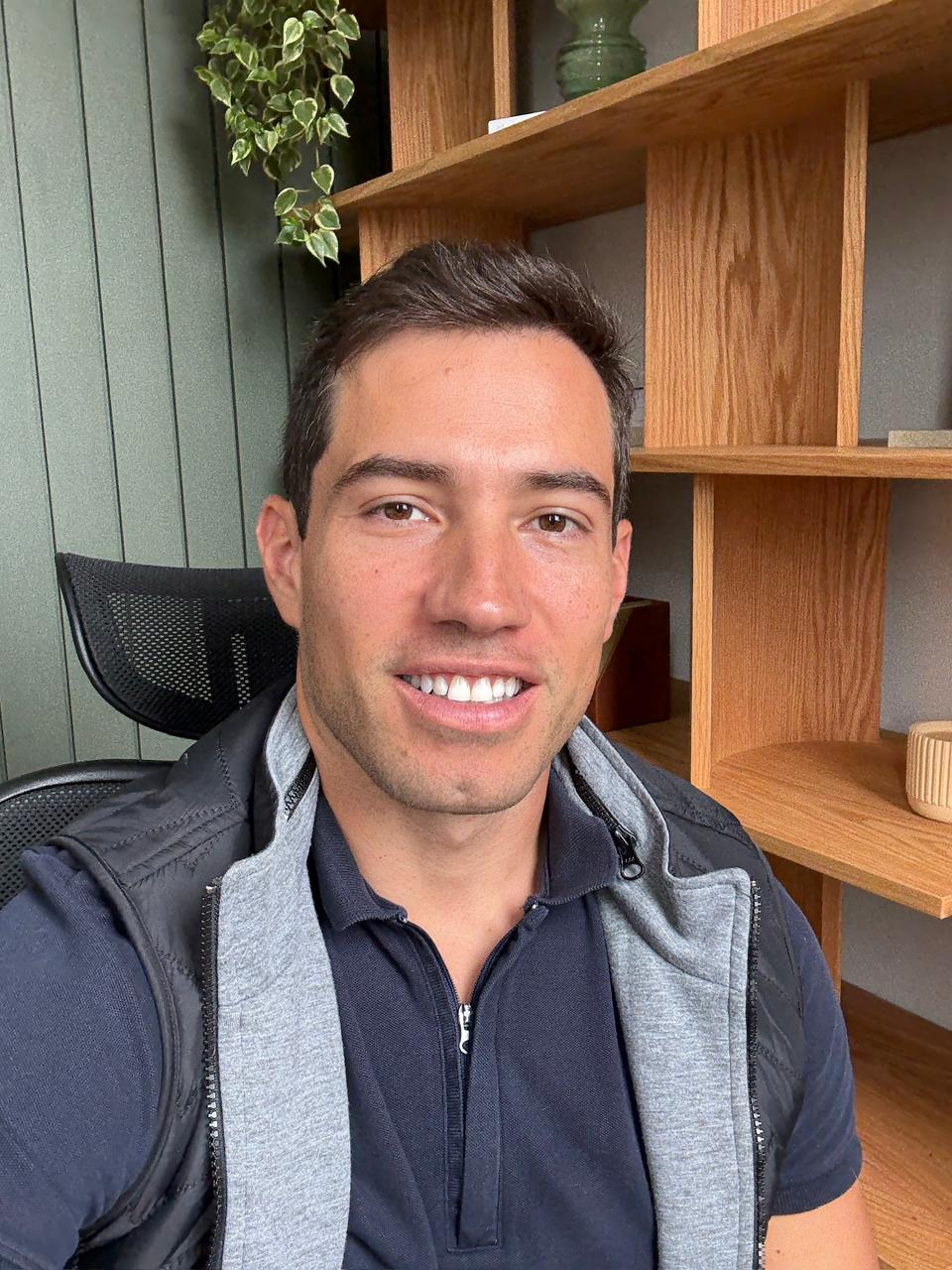 Dr. Victor Miranda