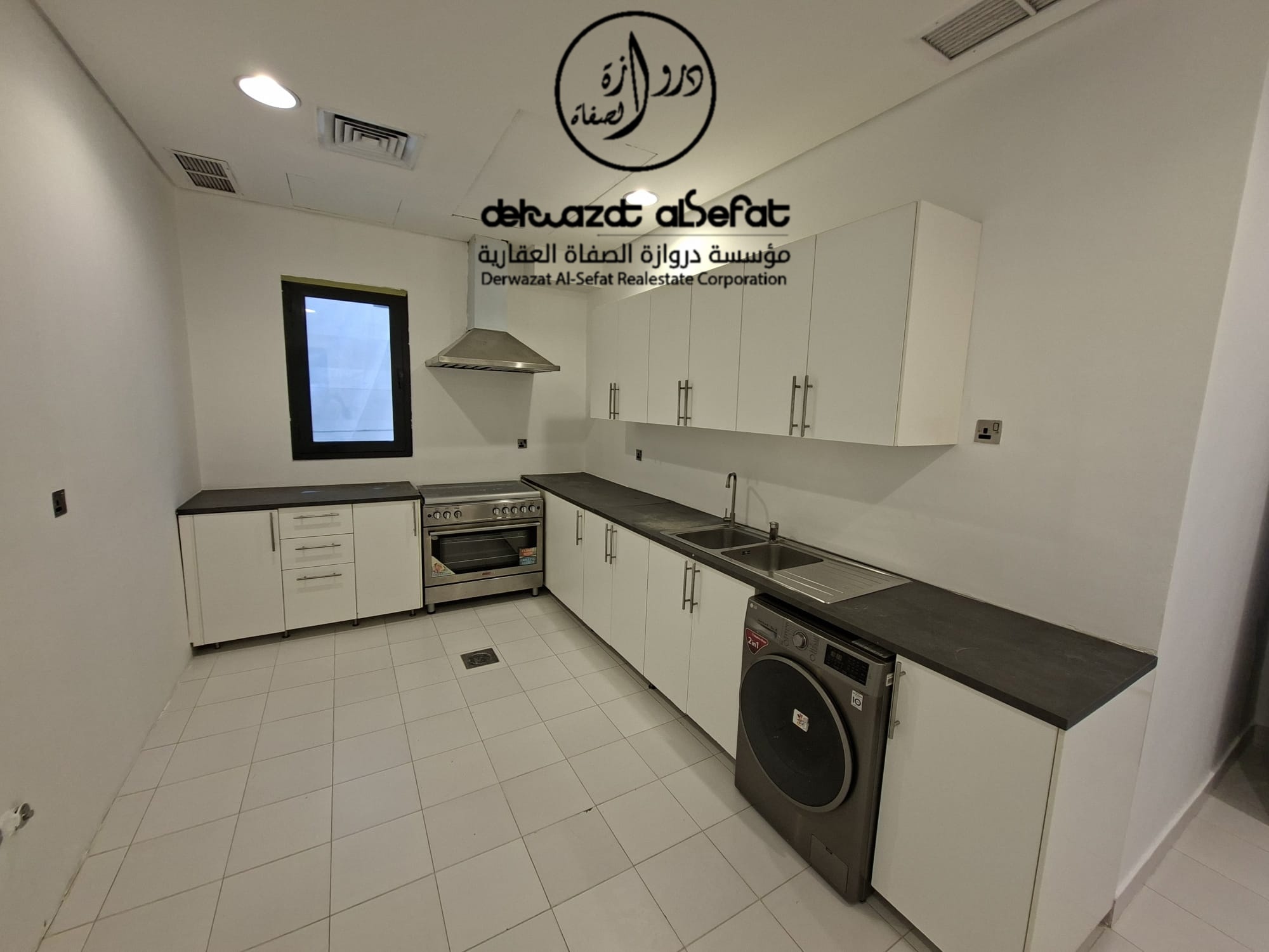 للإيجار دور أول في النزهه قطعه 1 4