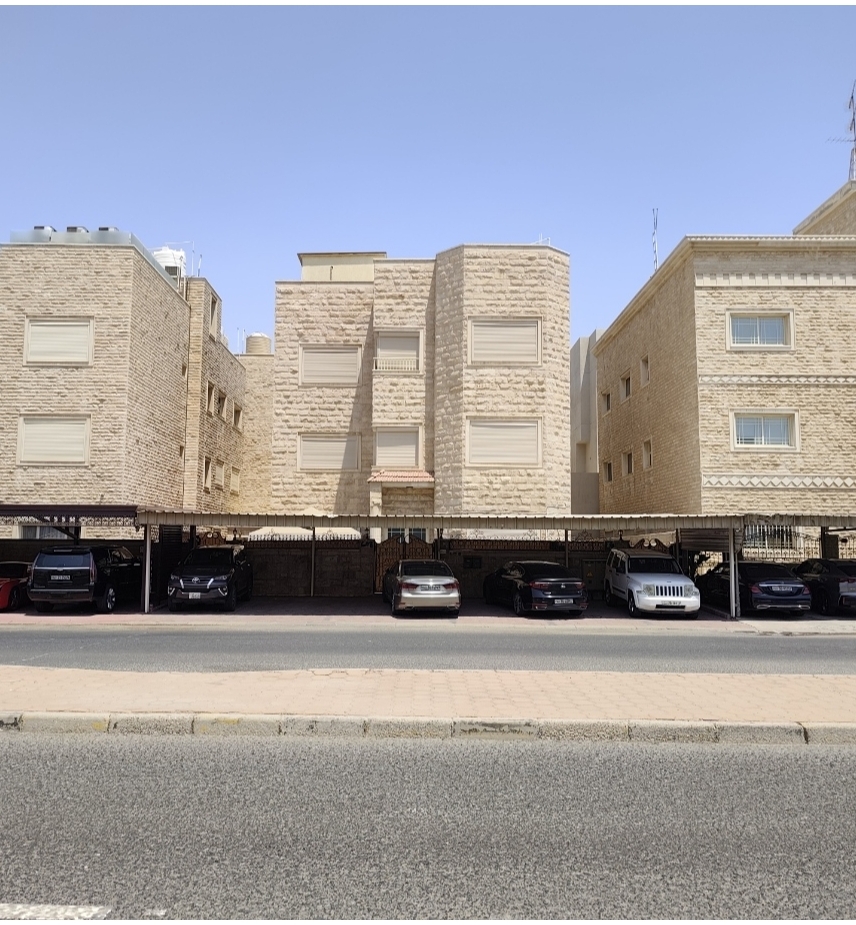 فيلا للبيع بسلوي رواق المنطقة 2