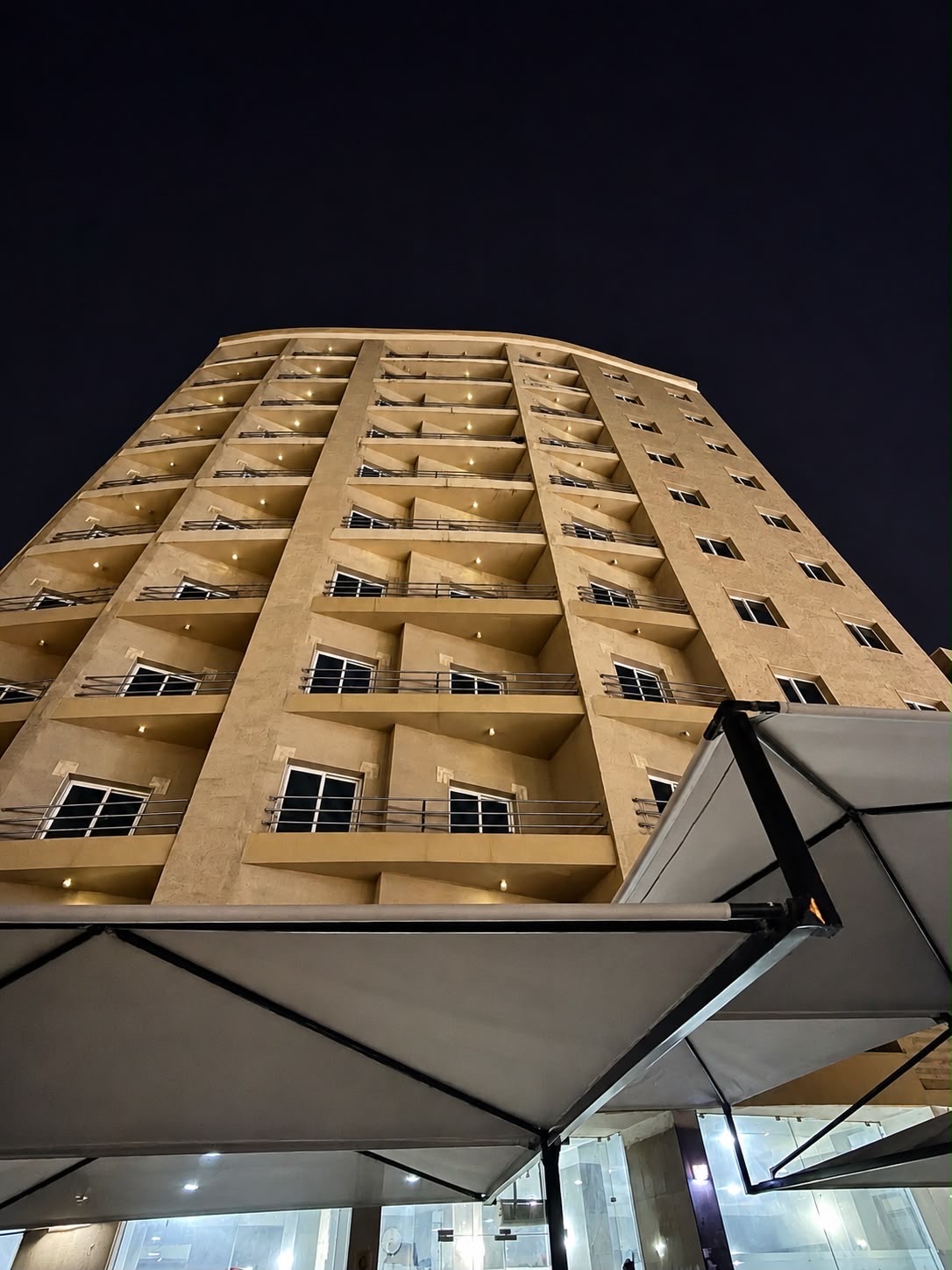 للايجار عماره في السالميه 1