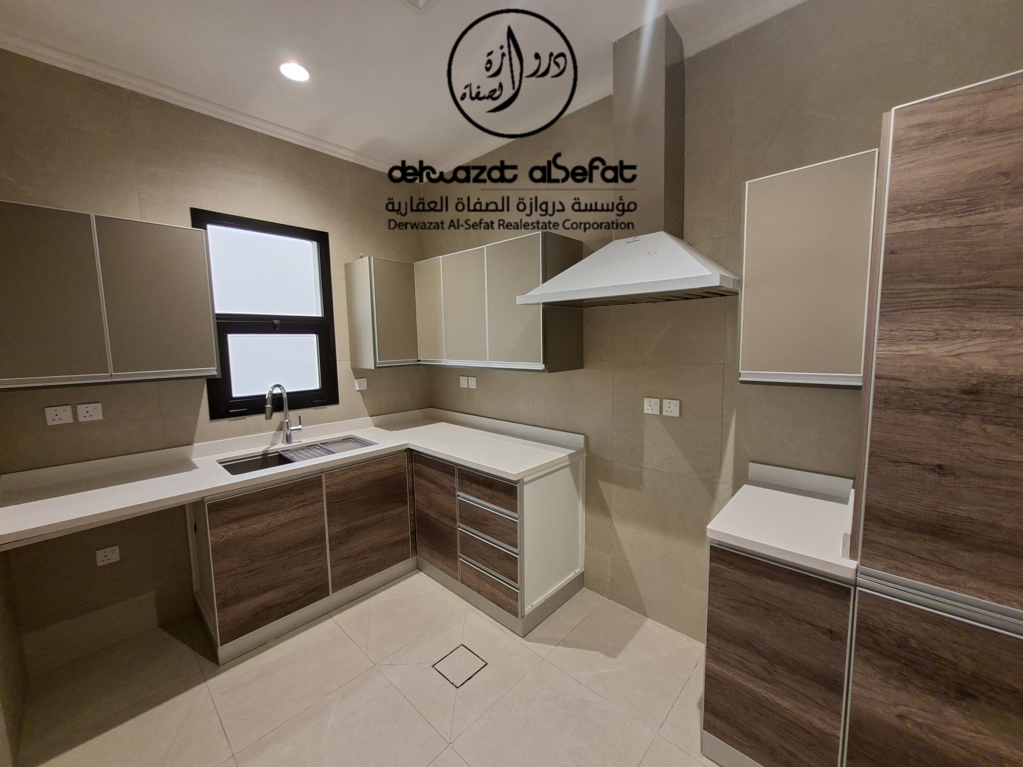 شقة مع رووف للايجار فى ابوفطيره 4