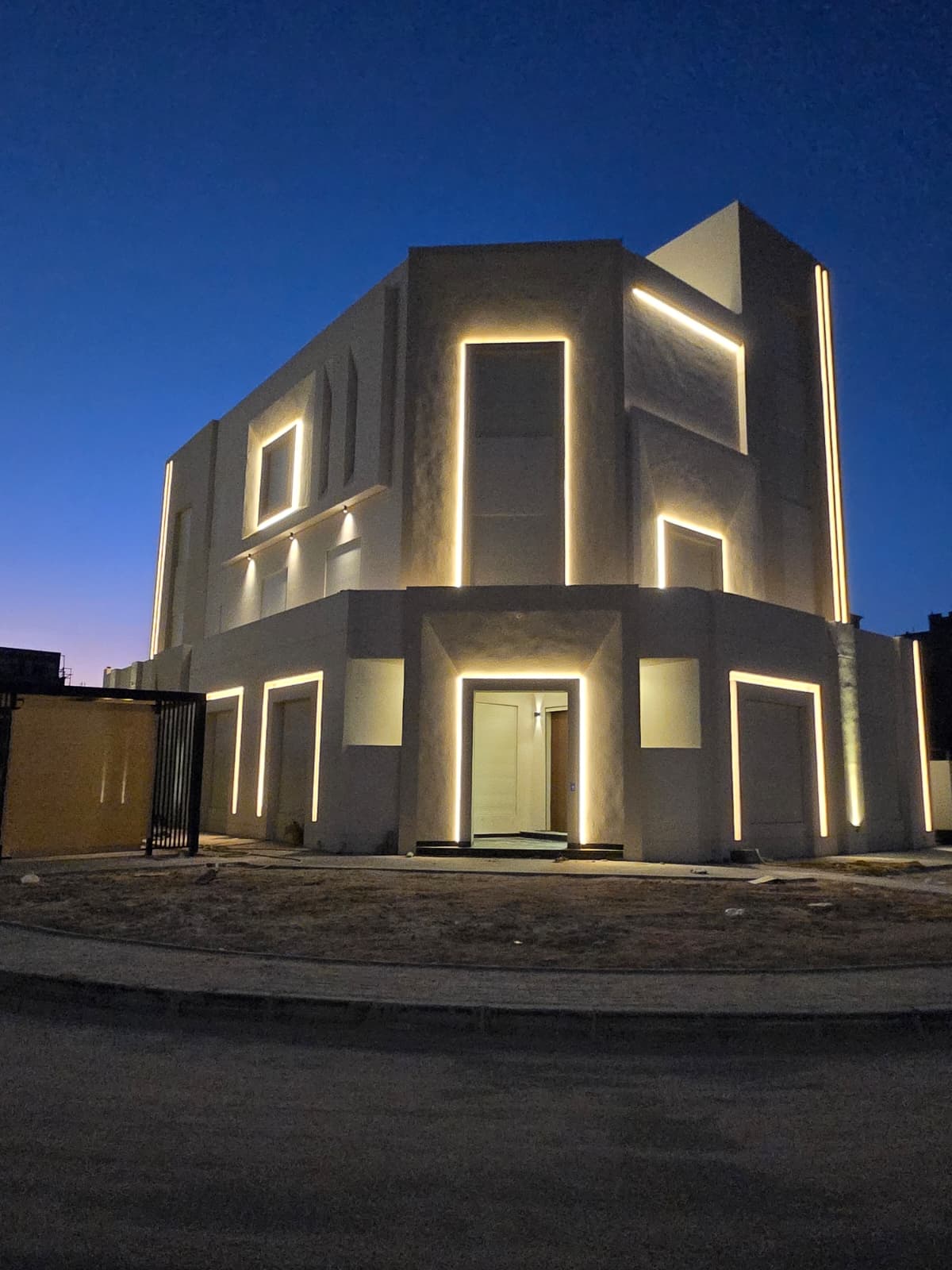 بيت زاوية للبيع فى المطلاع 1