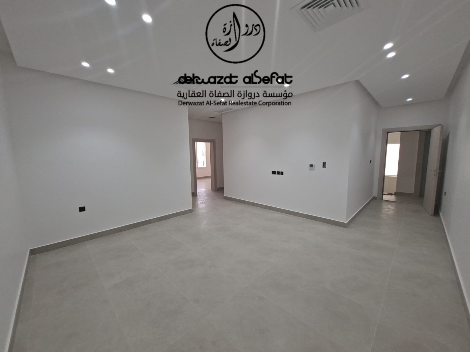 شقه من ثلاث غرف للإيجار فى المطلاع 1
