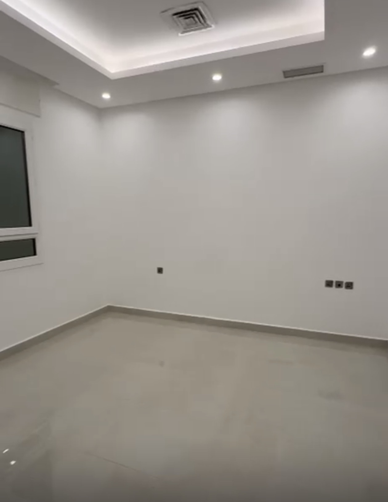 للإيجار شقة فى ابوفطيرة من ثلاث غرف 3