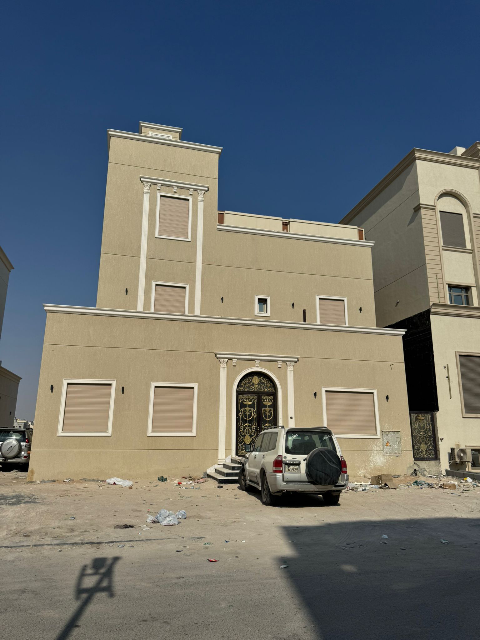 للبدل قسيمة بطن وظهر بالمطلاع 1