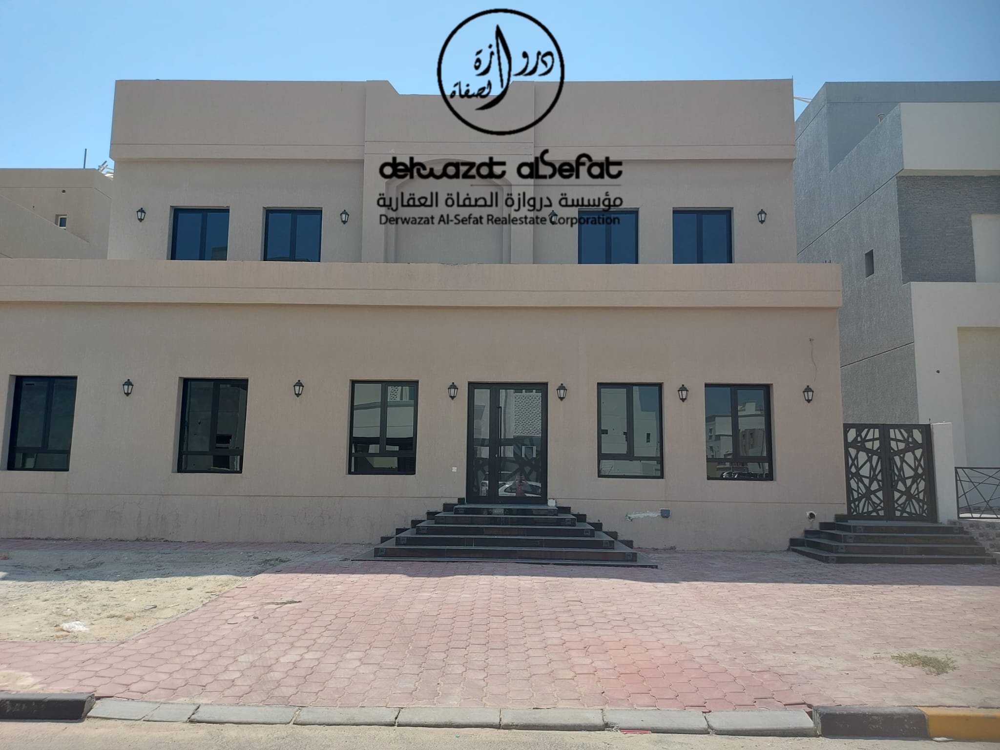 للإيجار بيت من دورين بالوفرة السكنية 1