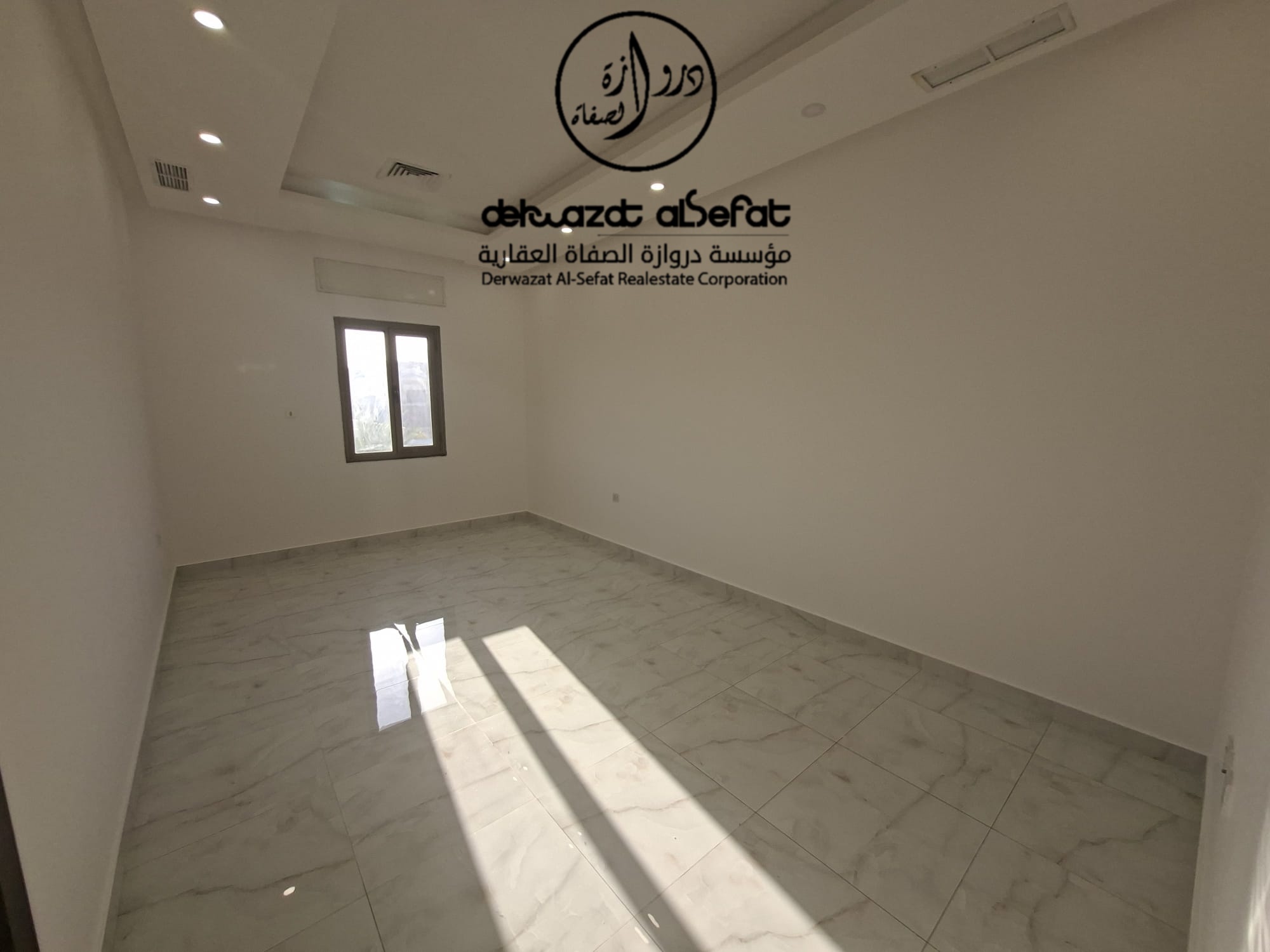 شقه بالدور الثانى للايجار فى الجابرية 1