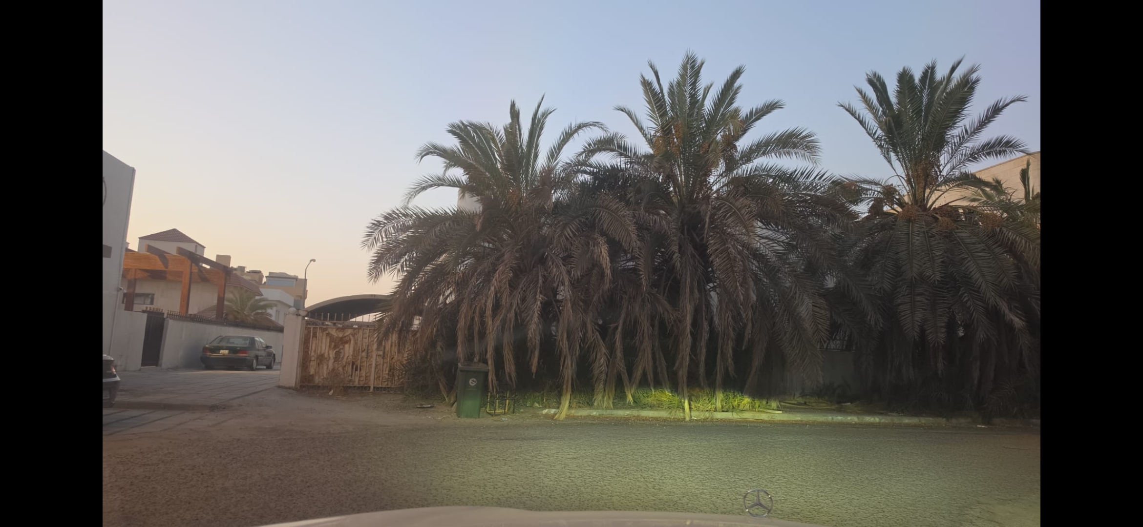 بيت هدام للبيع فى السره بطن وظهر وسكه 2