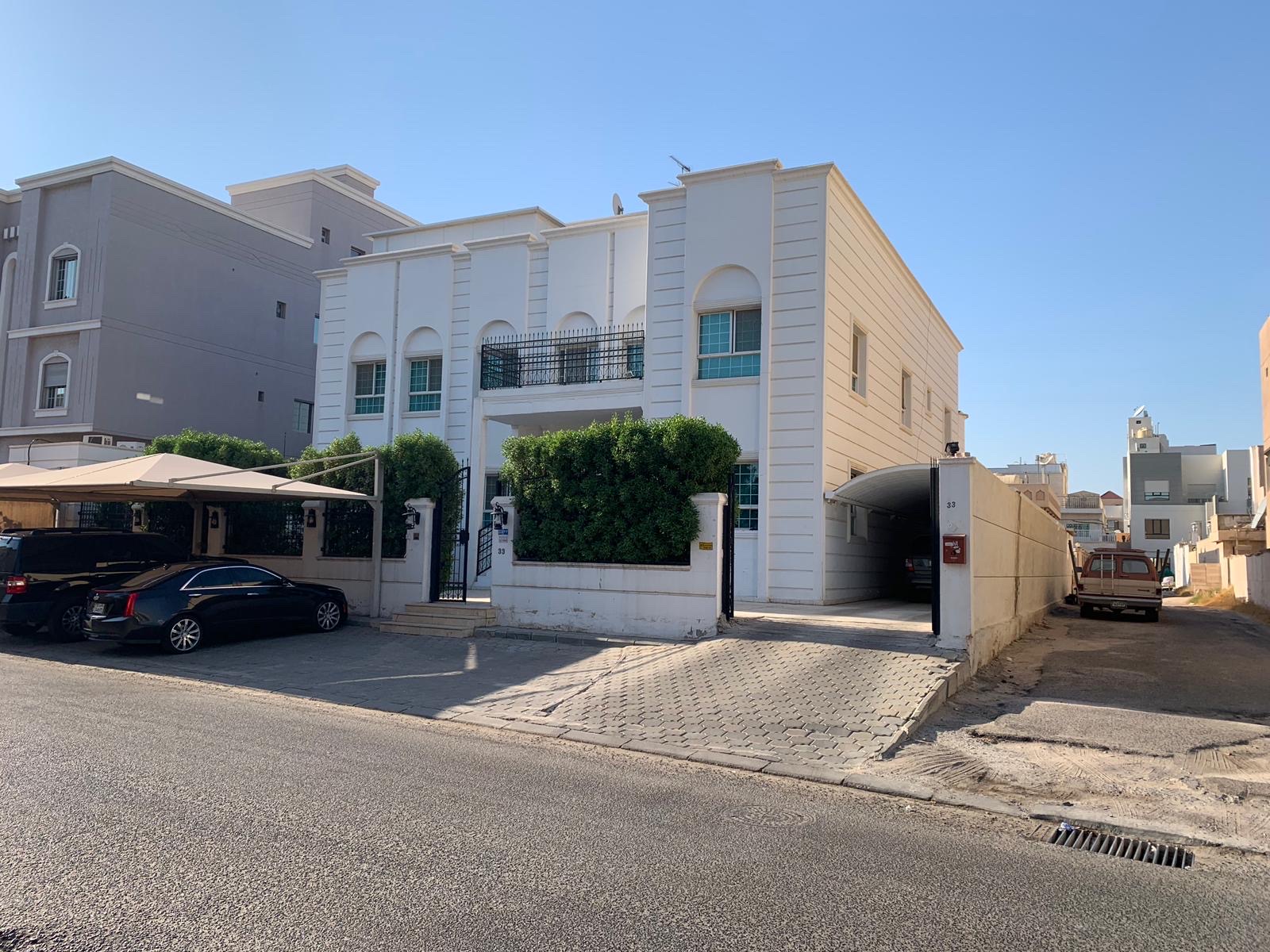 بيت للبيع بالجابرية ثلاث واجهات 4