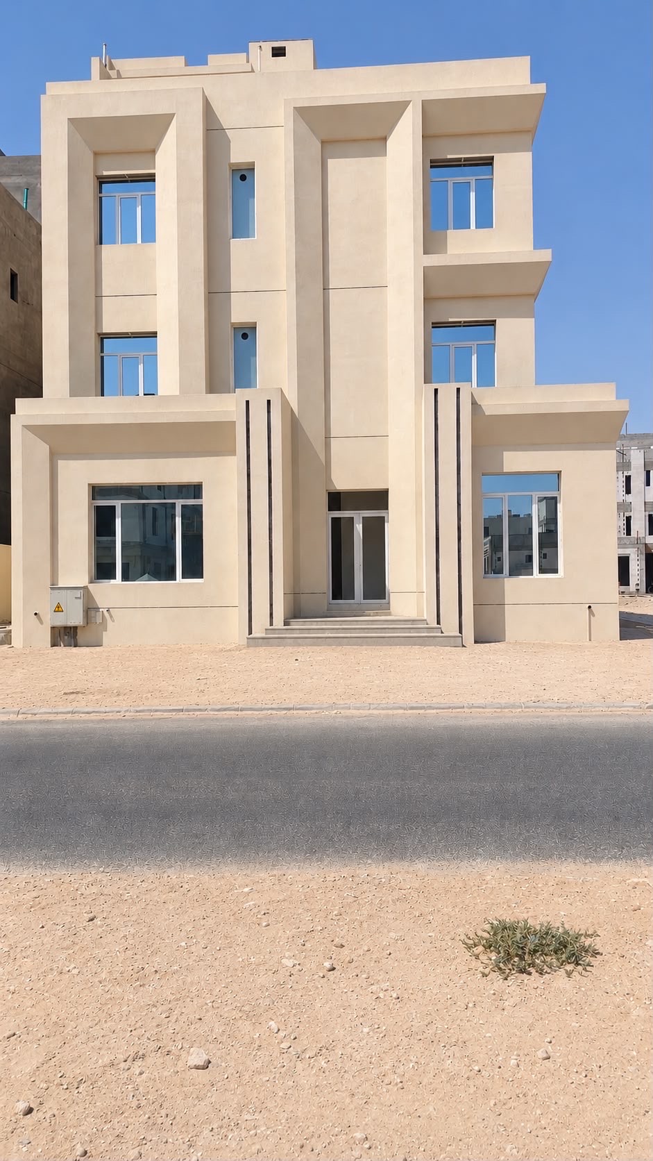 للإيجار قسيمة زاوية في المطلاع 2