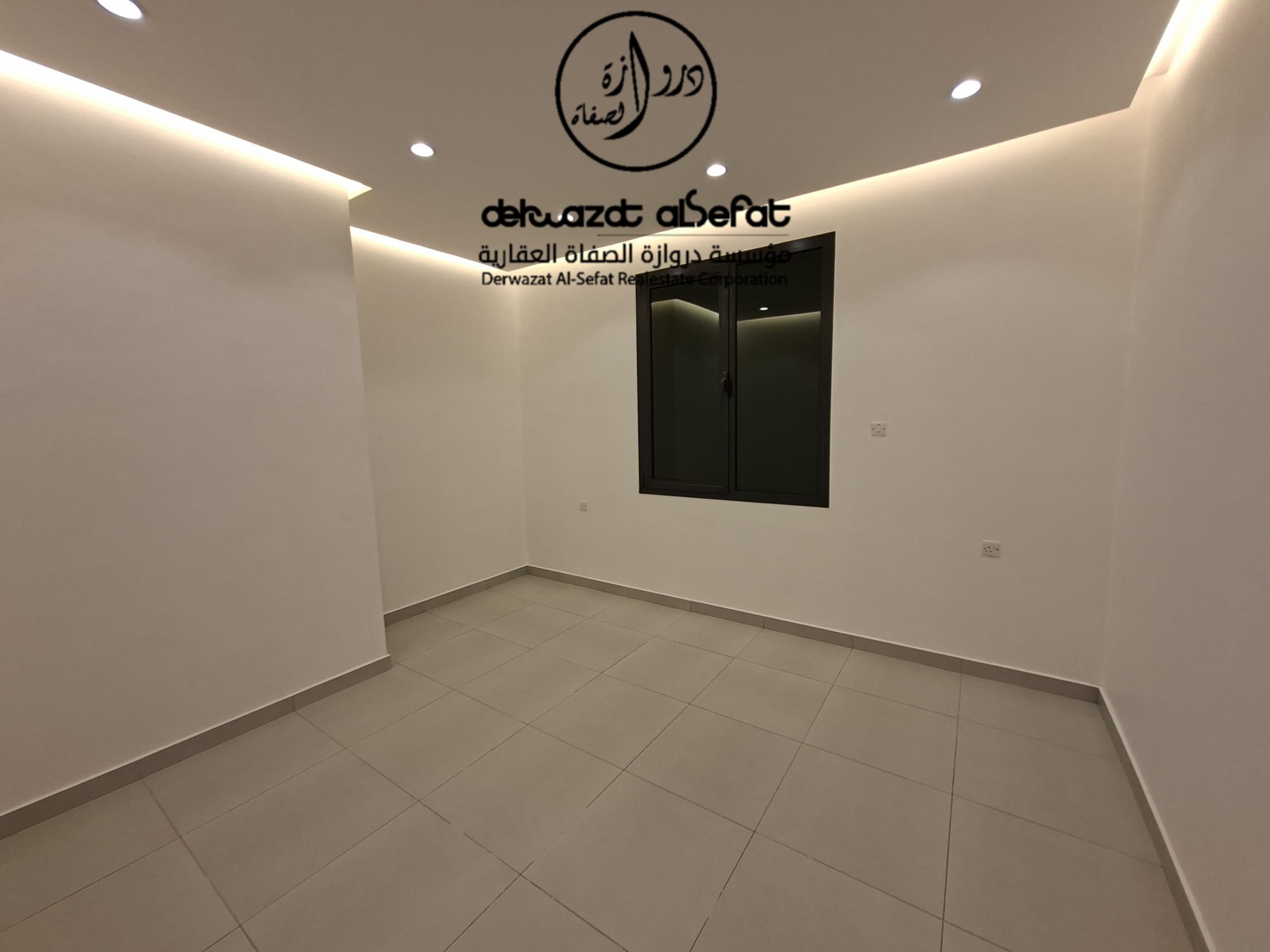 شقة مع رووف للإيجار بالمطلاع 2