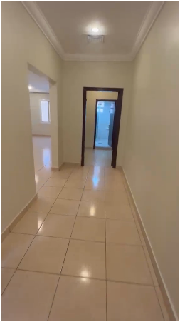 شقة للإيجار بمنطقة حطين من 3 غرف 1