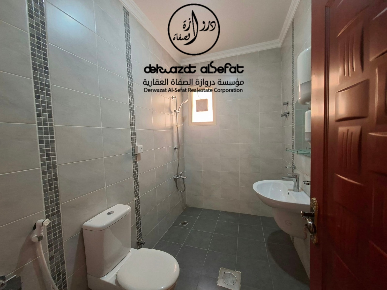 للإيجار شقة في ابوفطيره قطعة 8 4